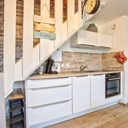 Duplex Cosy En Bord De Avec Parking - Fr-1-788-98 *