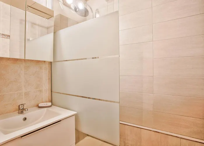 Apartment Duplex Cosy En Bord De Avec Parking - Fr-1-788-98 Merville-Franceville-Plage