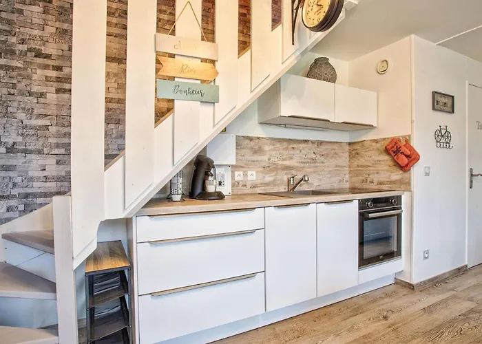 Duplex Cosy En Bord De Avec Parking - Fr-1-788-98 *